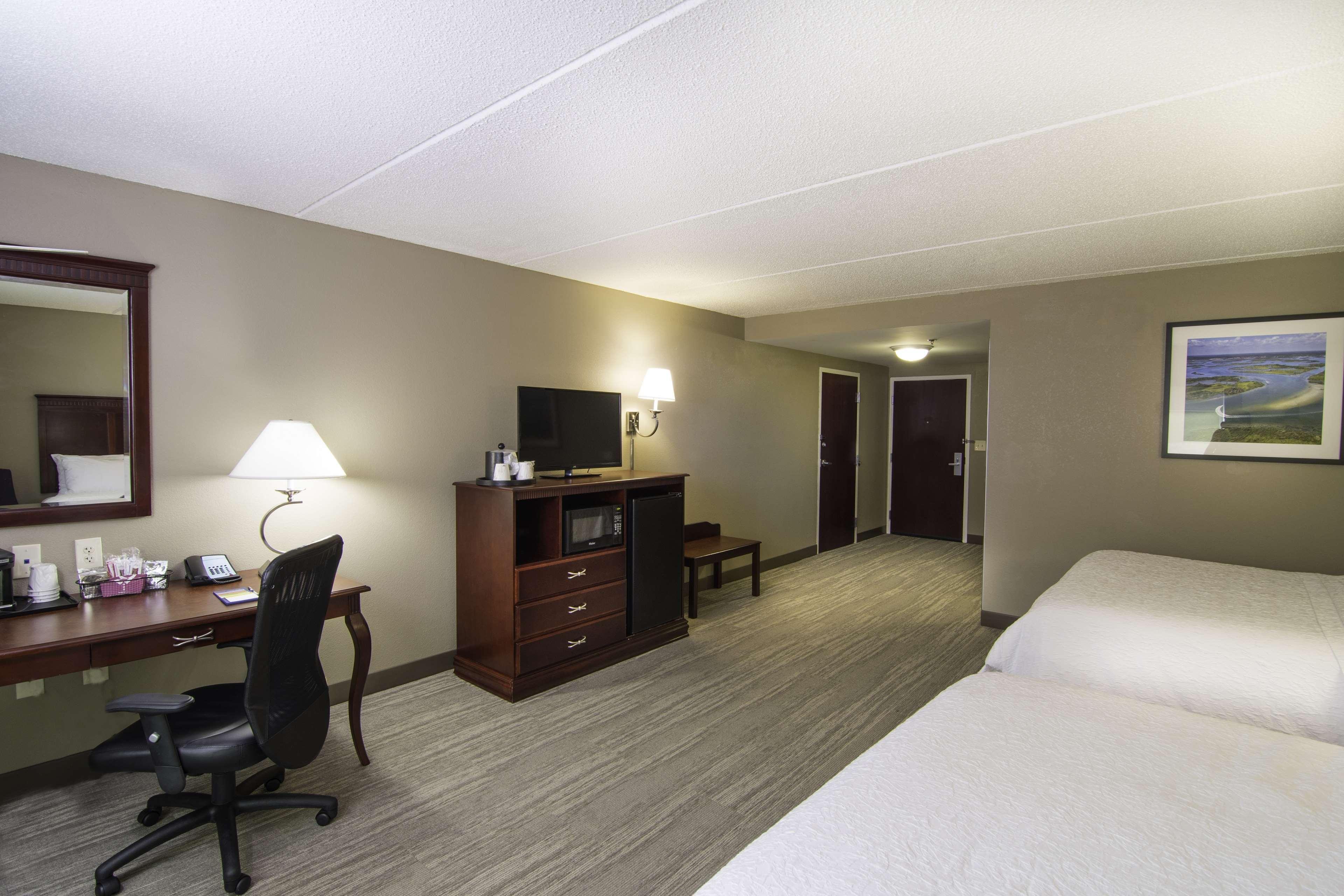 Hampton Inn Кингсленд Экстерьер фото