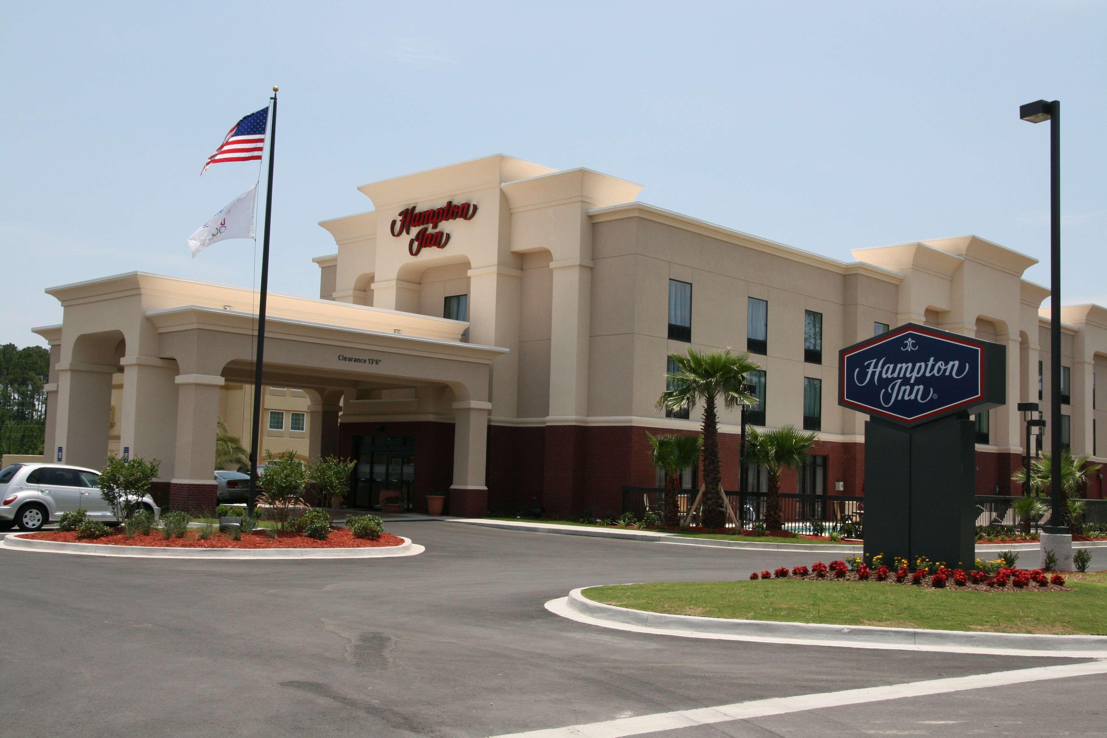 Hampton Inn Кингсленд Экстерьер фото