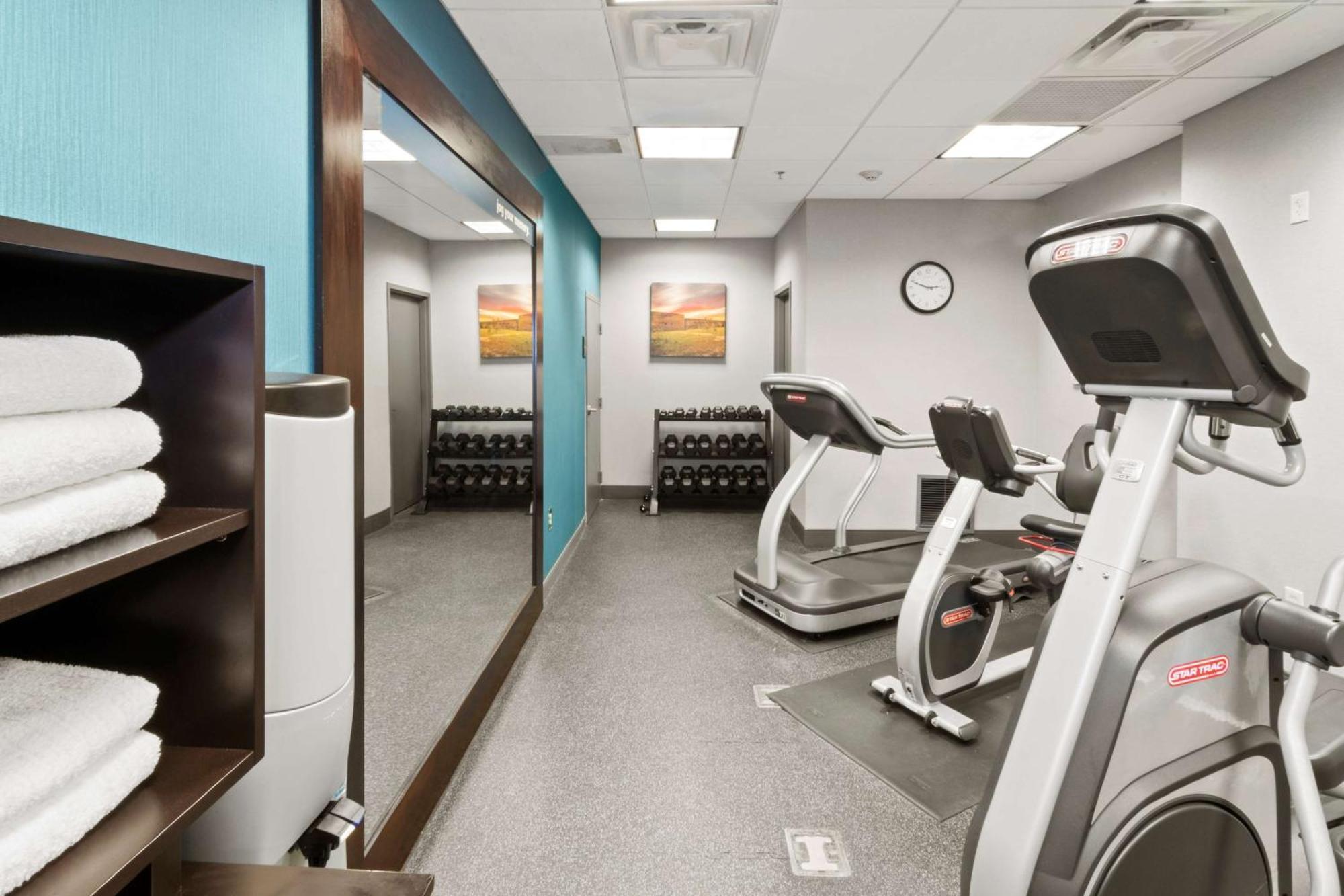 Hampton Inn Кингсленд Экстерьер фото
