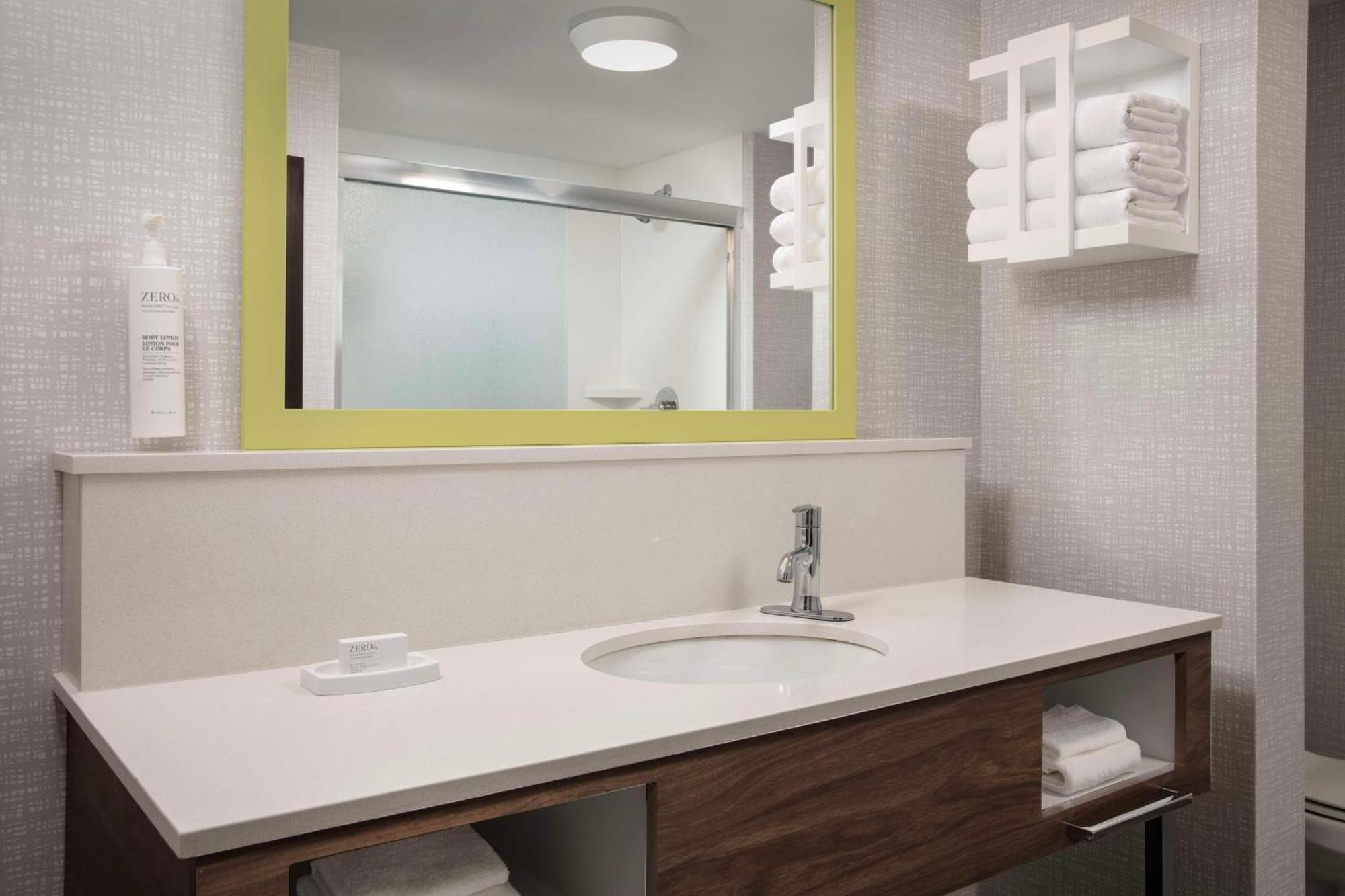 Hampton Inn Кингсленд Экстерьер фото